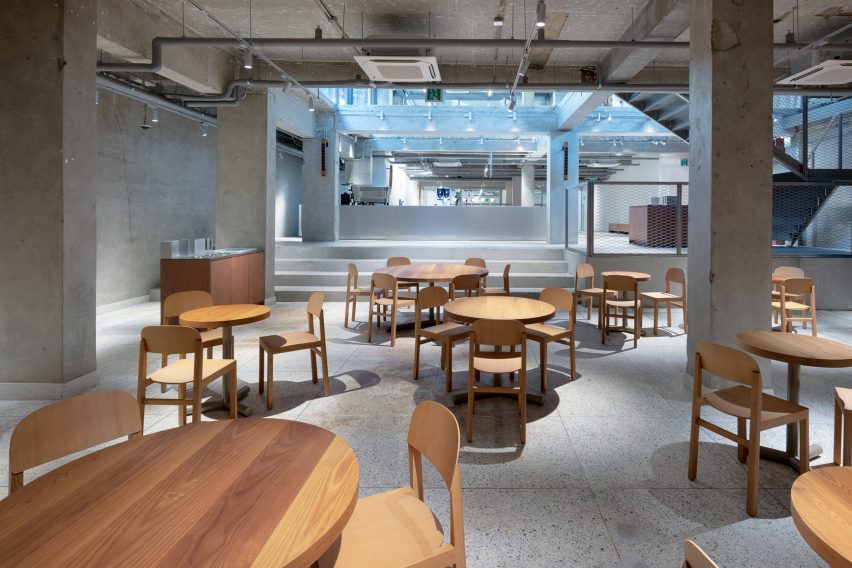 Blue Bottle Coffee cafe in Seongsu by Schemata Architects