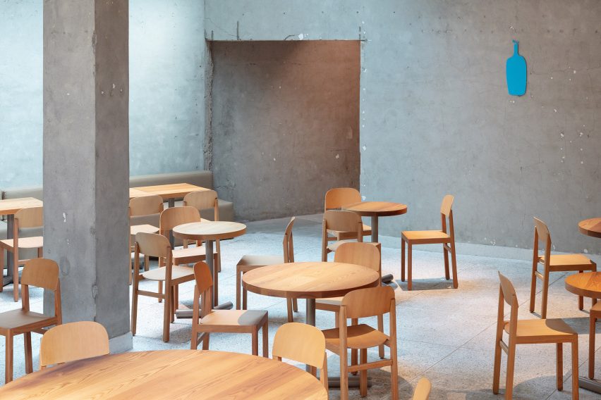 Blue Bottle Coffee cafe in Seongsu by Schemata Architects