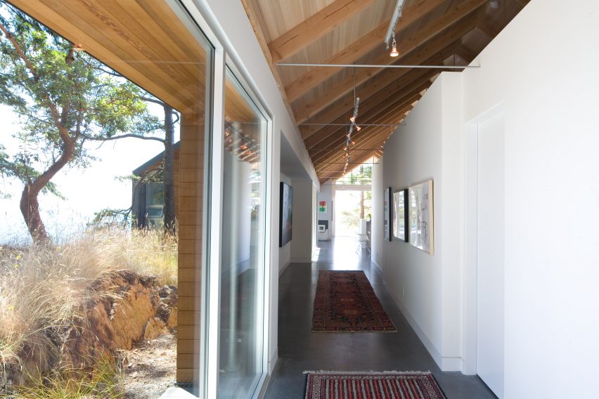 Bowen by Burgers Architecture