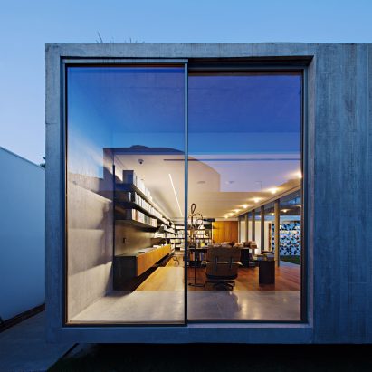Capobianco House by Kruchin Arquitetura