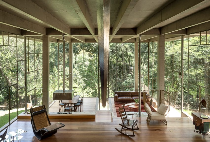 Casa Bibilioteca by Atelier Branco