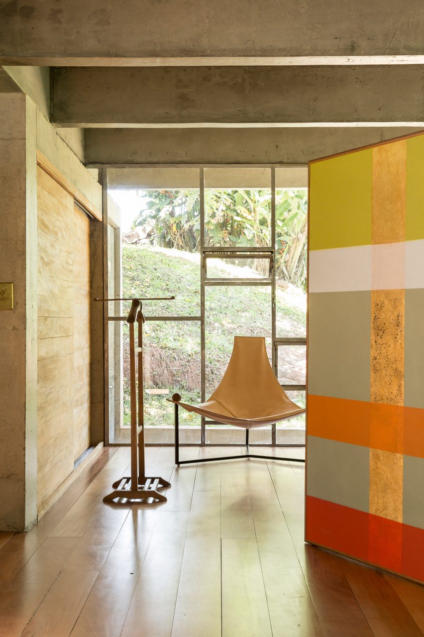 Casa Bibilioteca by Atelier Branco