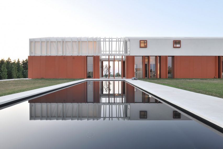 Casa di ConFine by Simone Subissati Architects