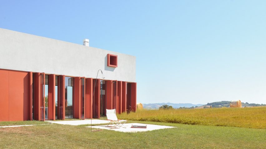 Casa di ConFine by Simone Subissati Architects