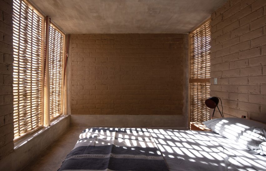 Casa Hilo by Zeller & Moye