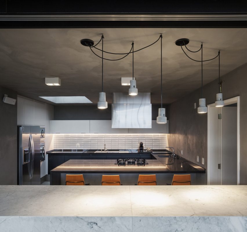 Casa Neblina by FGMF Arquitetos