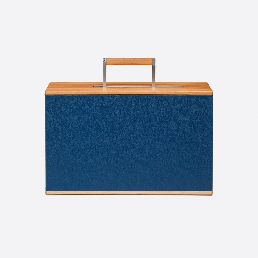Charles Simon luggage