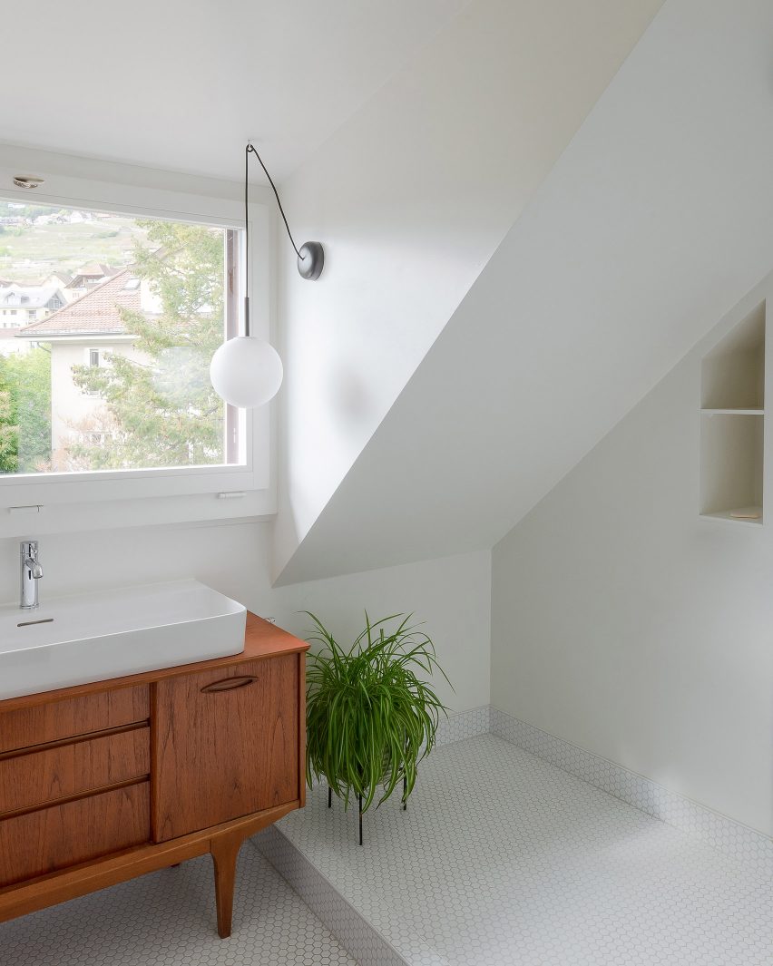 Corseaux villa by Bureau Brisson Architectes