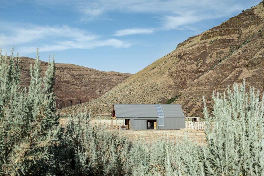 Cottonwood Canyon State Park Experience Center by Signal Architecture + Research