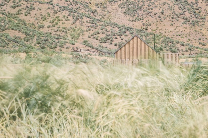 Cottonwood Canyon State Park Experience Center by Signal Architecture + Research