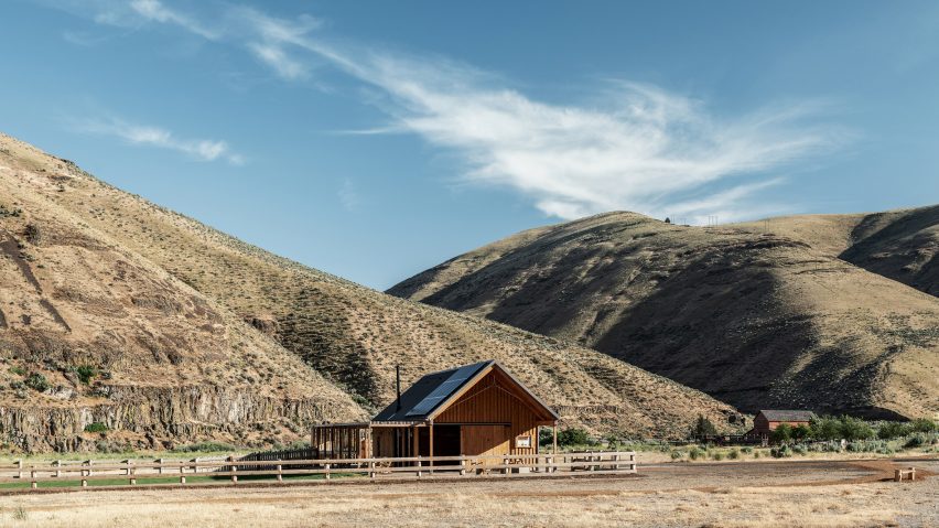 Cottonwood Canyon State Park Experience Center by Signal Architecture + Research