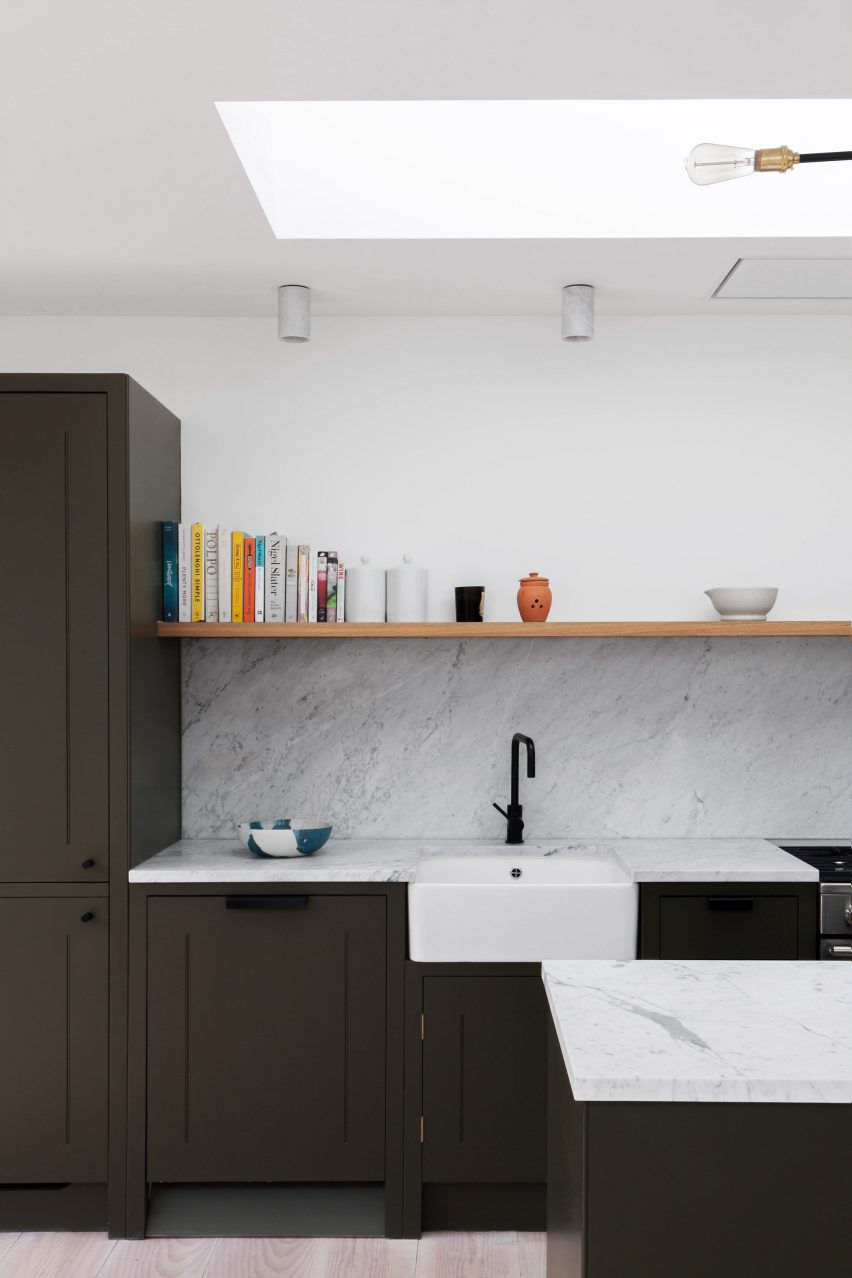 De Beauvoir Townhouse by HÛT
