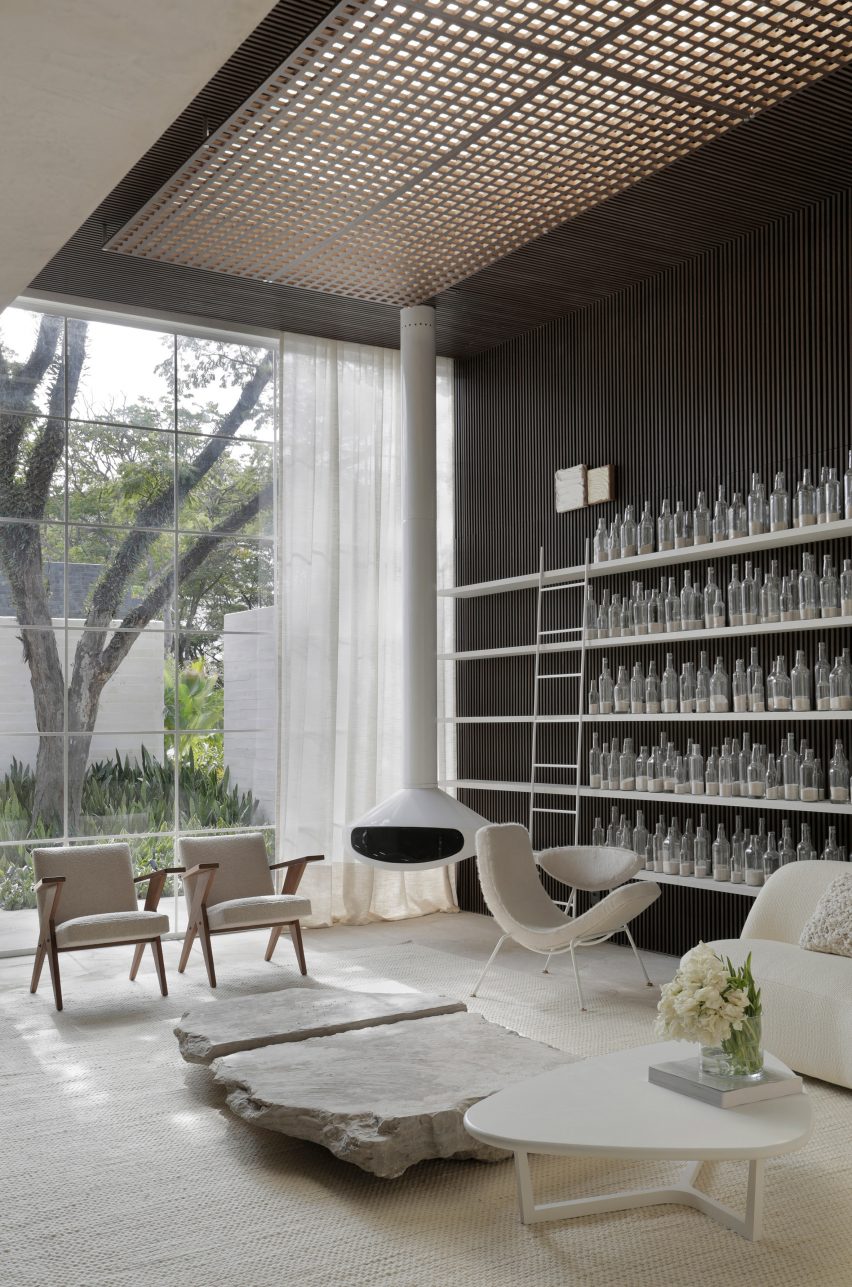 Dende Duratex House by NJ Studio
