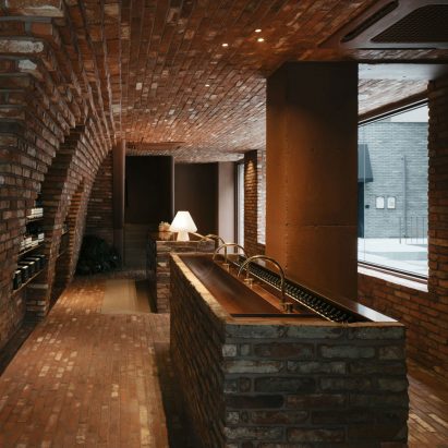 Aesop Sounds Hannam Signature Store by Mlkk Studio