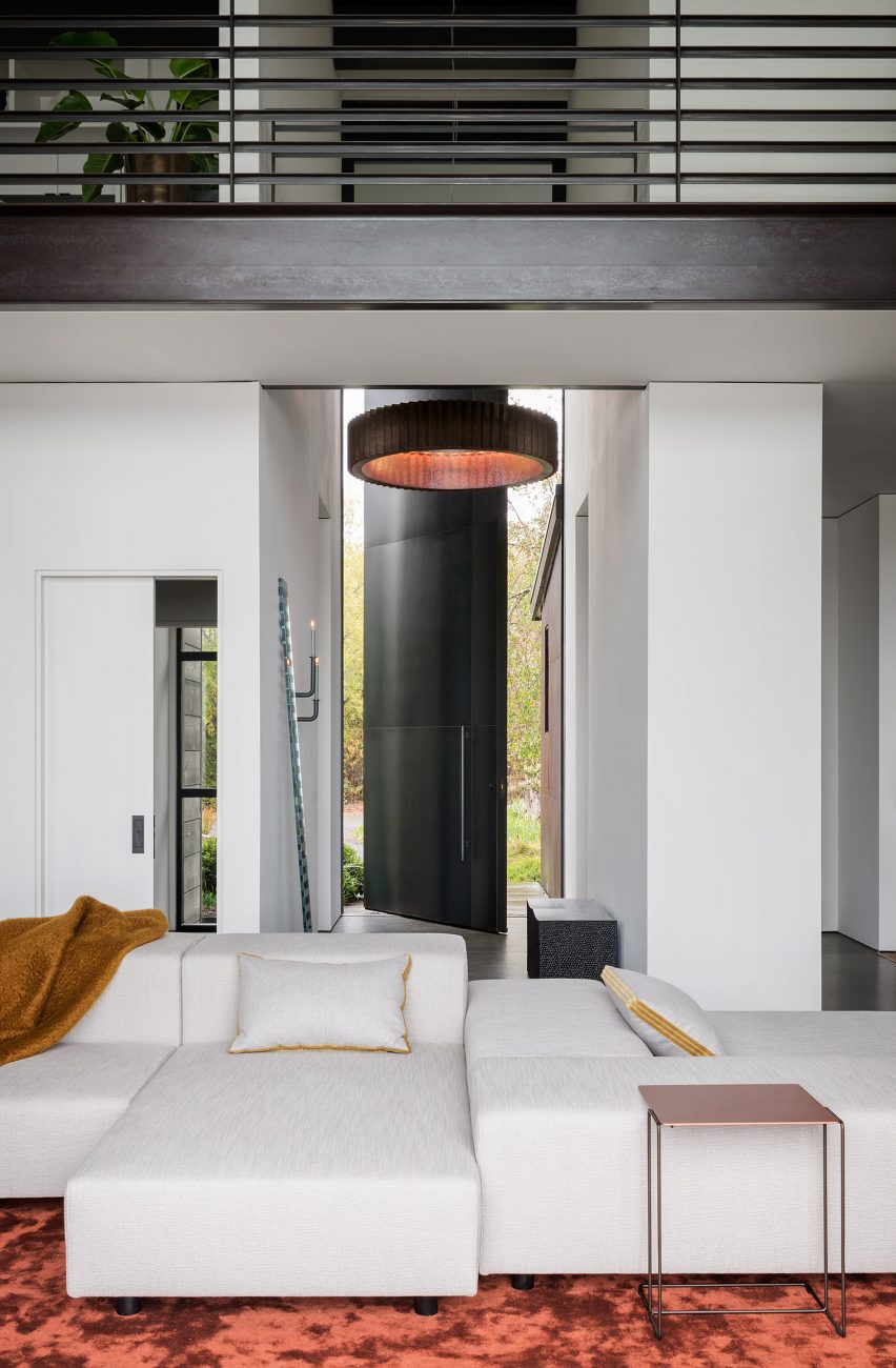 False Bay House by Olson Kundig and Geremia Design Project