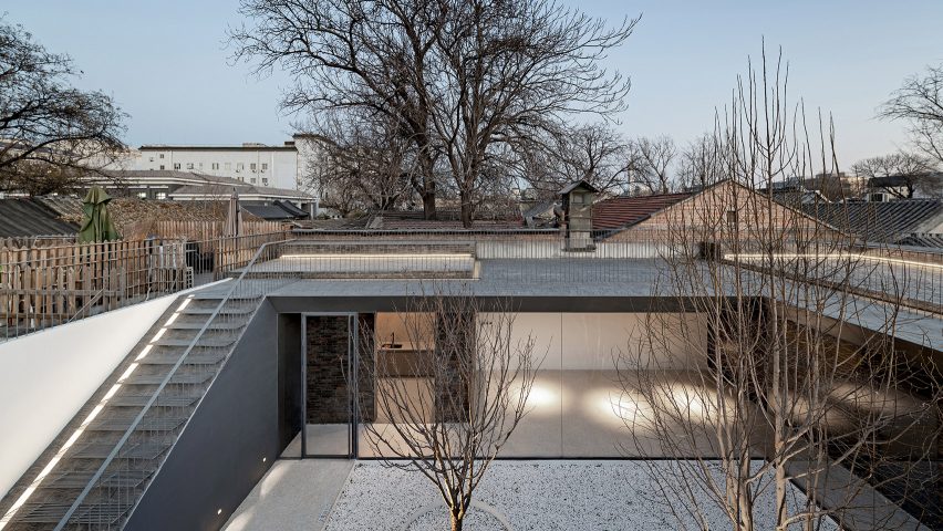 Folding Courtyard by Arch Studio