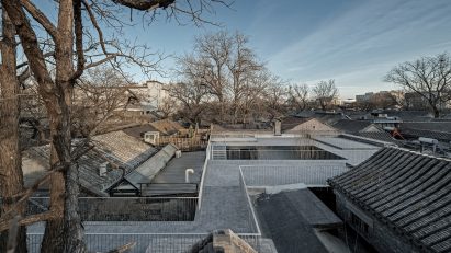 Folding Courtyard by Arch Studio