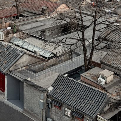 Folding Courtyard by Arch Studio