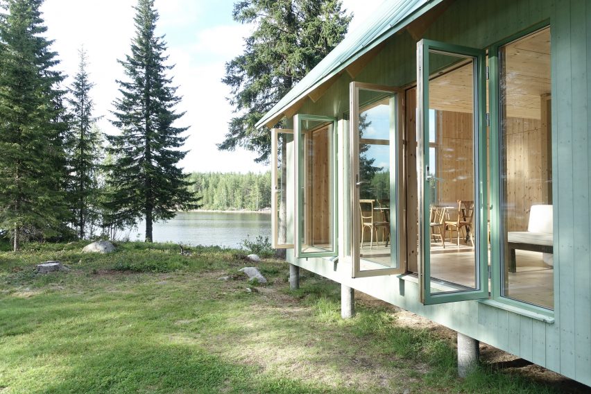Granholmen summerhouse by Bornstein Lyckefors