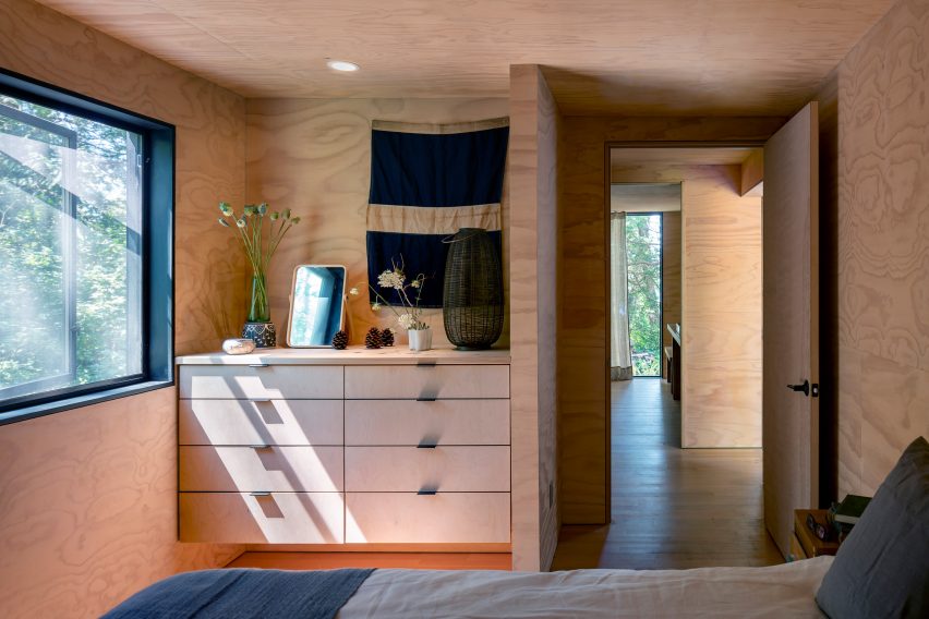 Hood Cliff Retreat by Wittman Estes