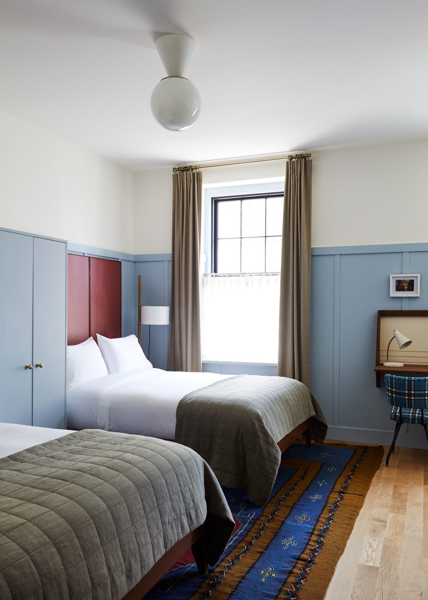 Hotel Kinsley by Robert McKinley