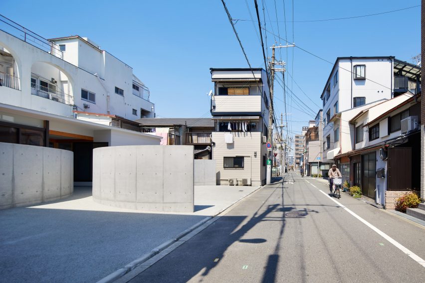 House in Konohana by FujiwaraMuro Architects
