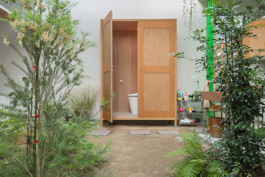 House in Tsukimiyama in Kobe, Japan, by Tato Architects