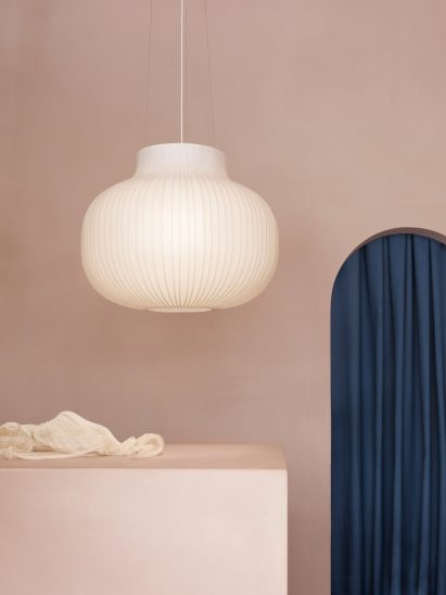 Layer designs Stand pendant lamps for Muuto