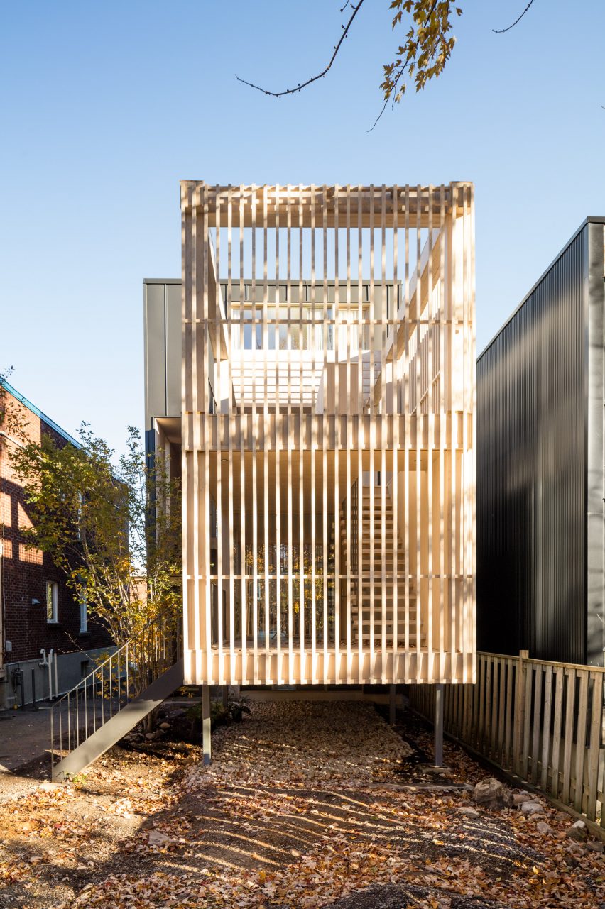 Les Voisines house by Atelier Pierre Thibault