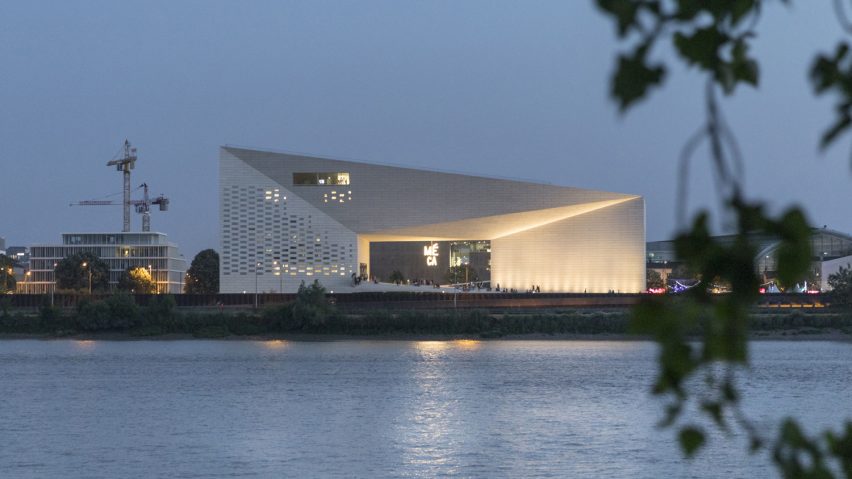 Positions at BIG, Adjaye Associates and Heatherwick Studio available on Dezeen Jobs this week