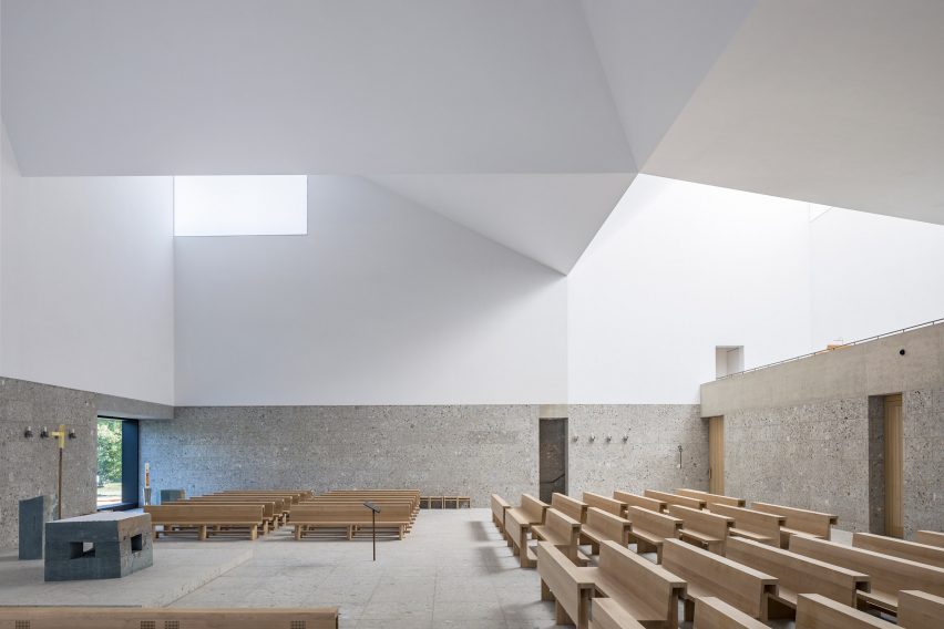 Kirche Seliger Pater Rupert Mayer church by Meck Architekten in Poing, Germany