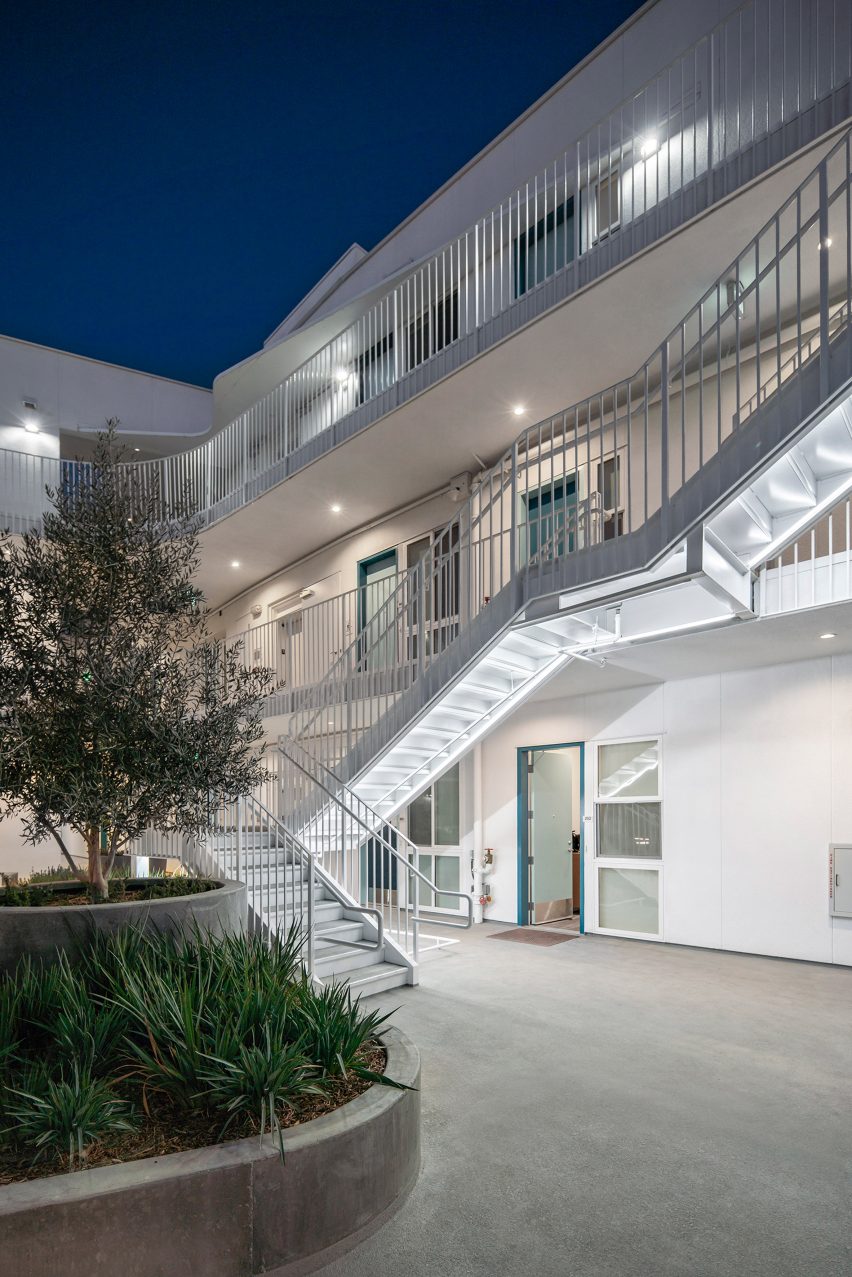MLK1101 Supportive Housing by LOHA