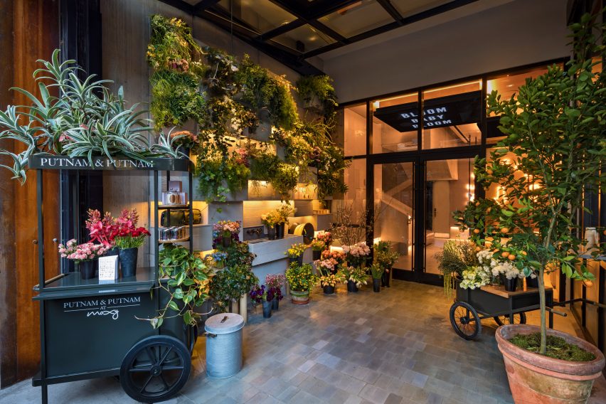 Moxy Chelsea Hotel by Rockwell Group and Yabu Pushelberg