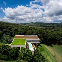 NVD House by Studio Arthur Casas