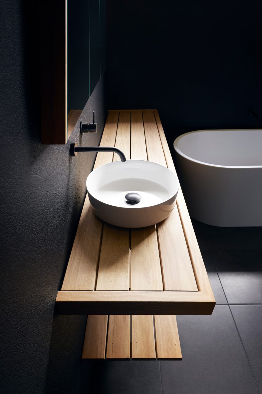 Bathroom of OCM House by Studio Jackson Scott