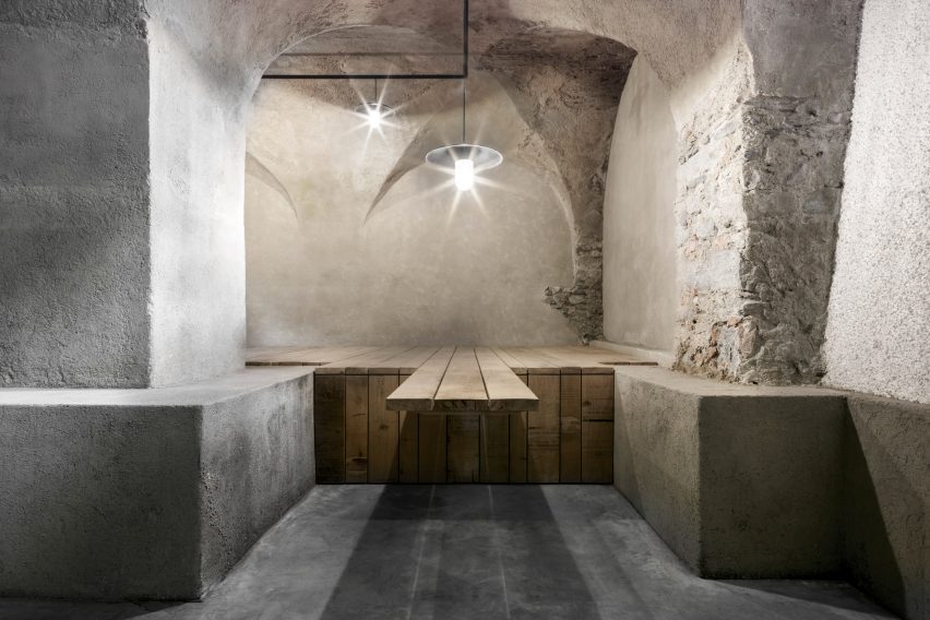 Pacherhof wine cellar by Bergmeisterwolf Architekten