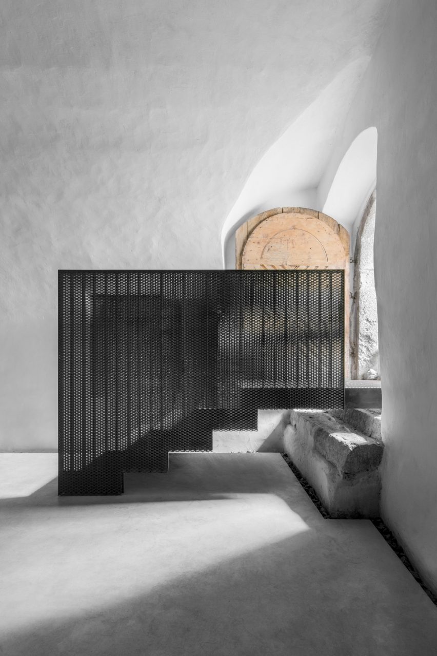 Pacherhof wine cellar by Bergmeisterwolf Architekten