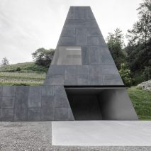 Pacherhof wine cellar by Bergmeisterwolf Architekten