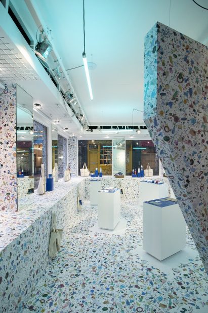 Pass on Plastic pop up store by Shed Design