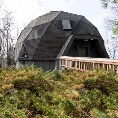 Renovated dome house by Jess Cooney