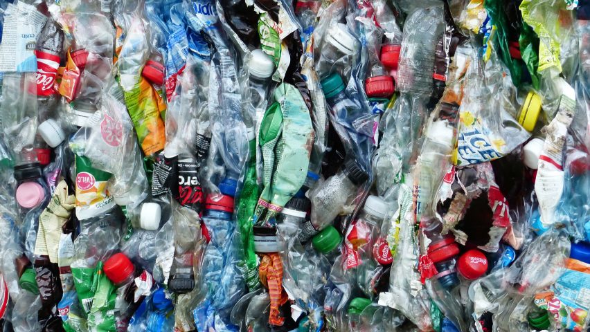Rome recycling scheme exchanges plastic bottles for free rides on public transport