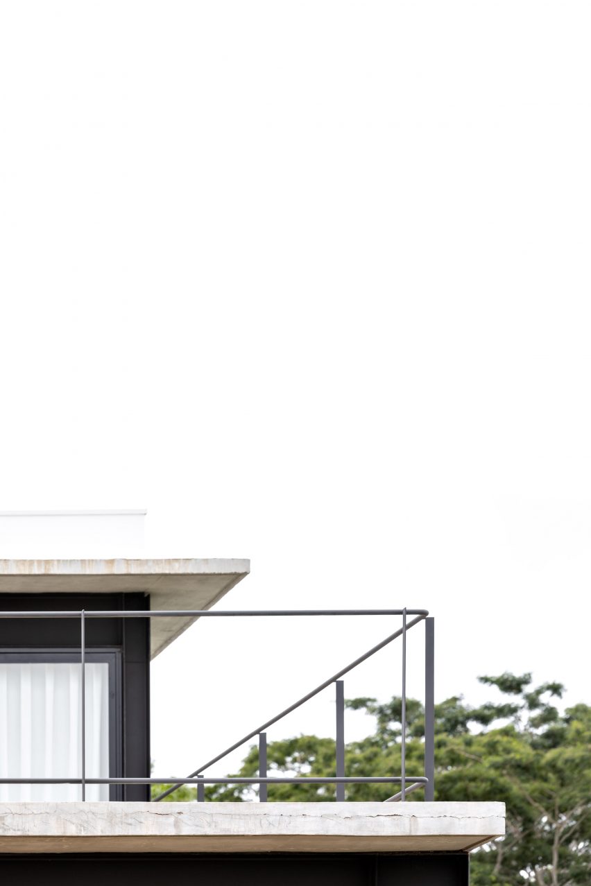 RP House by Estudio BG