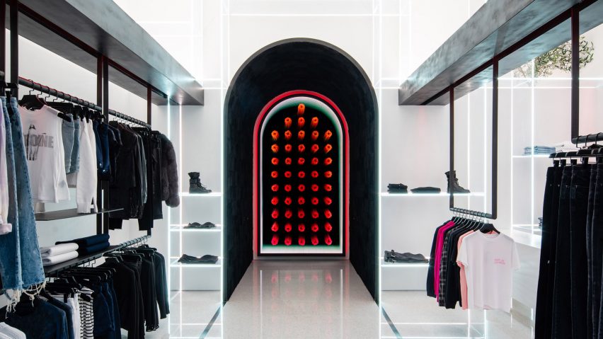 RtA Boutique by Dan Brunn Architecture
