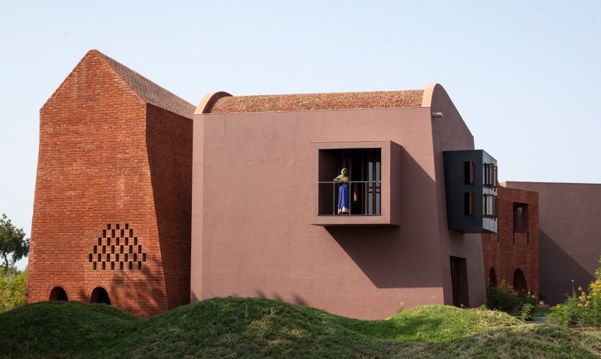 School of Dancing Arches by Samira Rathod Design Associates