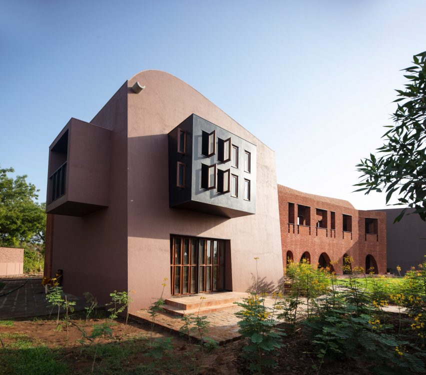 School of Dancing Arches by Samira Rathod Design Associates