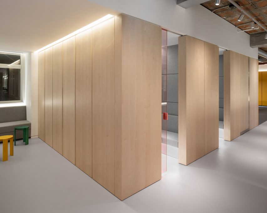 Selfridges offices by Alex Cochrane Architects