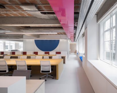 Selfridges offices by Alex Cochrane Architects