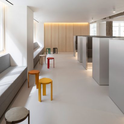 Selfridges offices by Alex Cochrane Architects