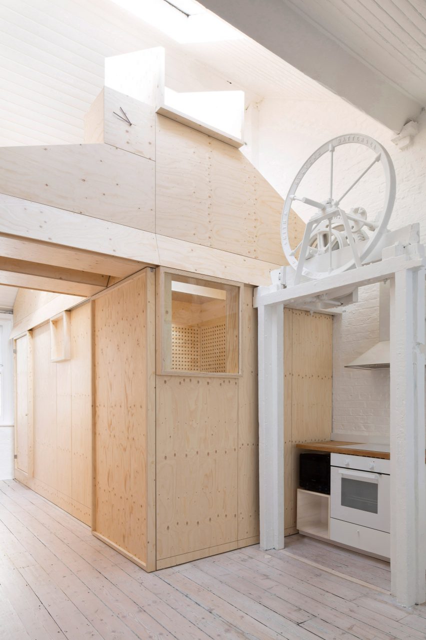 Studio Represent wood office by Alder Brisco