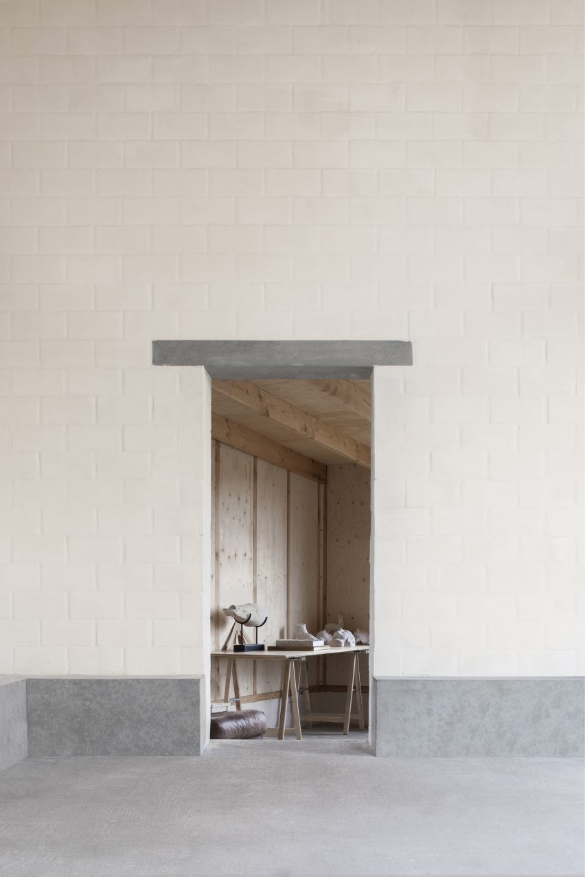 Stief Desmet studio by Graux & Baeyens Architecten